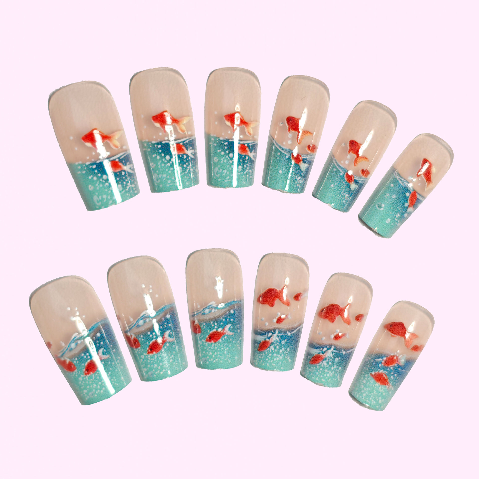 أظافر صناعية متوسطة الطول مربع - مراجعة Nail Art Red وسعره